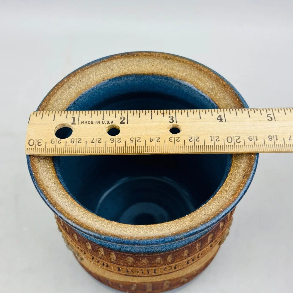 Down to Earth Pottery Canister Blue Stoneware‎ The Light Of The World John 9:5